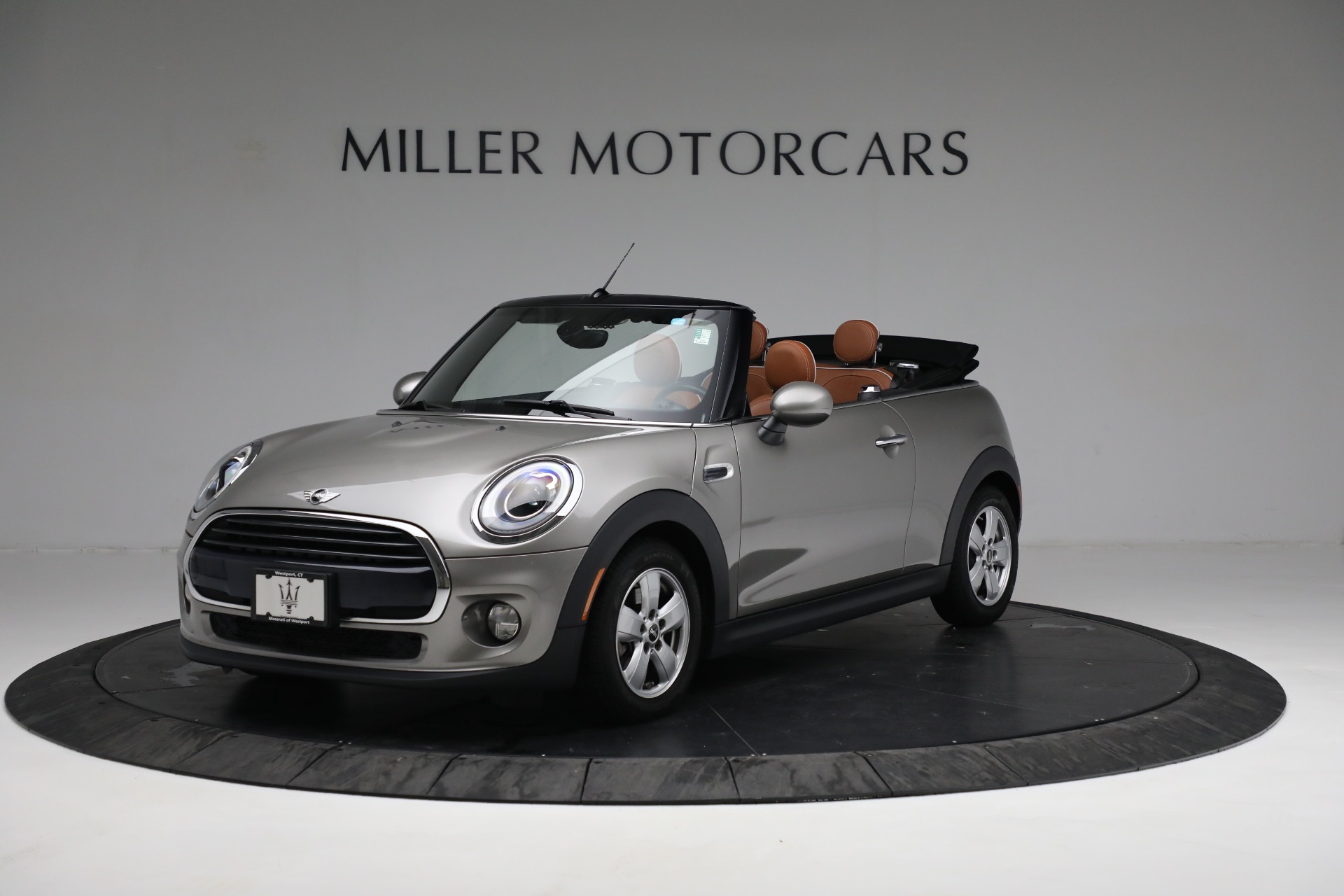 Used 2018 MINI Convertible Cooper for sale Sold at Rolls-Royce Motor Cars Greenwich in Greenwich CT 06830 1