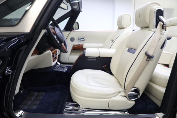 Used 2011 Rolls-Royce Phantom Drophead Coupe for sale Sold at Rolls-Royce Motor Cars Greenwich in Greenwich CT 06830 21