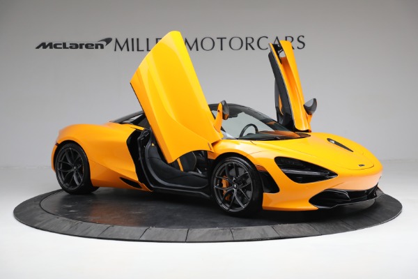 New 2022 McLaren 720S Spider Performance for sale $377,370 at Rolls-Royce Motor Cars Greenwich in Greenwich CT 06830 19