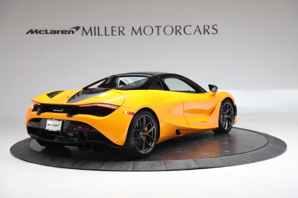 New 2022 McLaren 720S Spider Performance for sale $377,370 at Rolls-Royce Motor Cars Greenwich in Greenwich CT 06830 25