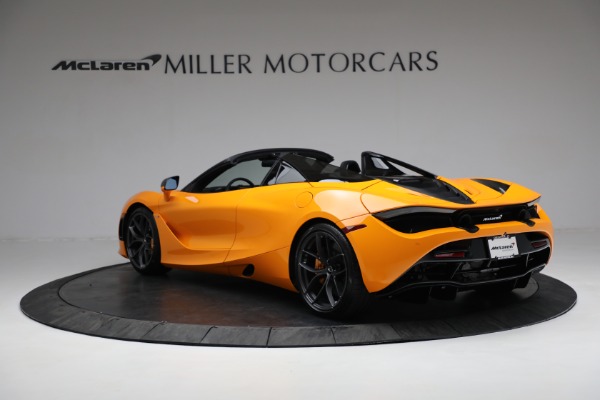 New 2022 McLaren 720S Spider Performance for sale $377,370 at Rolls-Royce Motor Cars Greenwich in Greenwich CT 06830 4