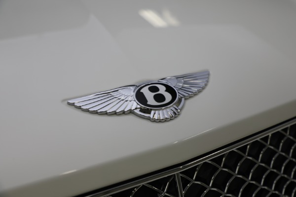 New 2022 Bentley Bentayga V8 for sale Sold at Rolls-Royce Motor Cars Greenwich in Greenwich CT 06830 15