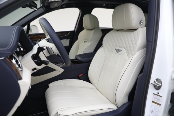 New 2022 Bentley Bentayga V8 for sale Sold at Rolls-Royce Motor Cars Greenwich in Greenwich CT 06830 20