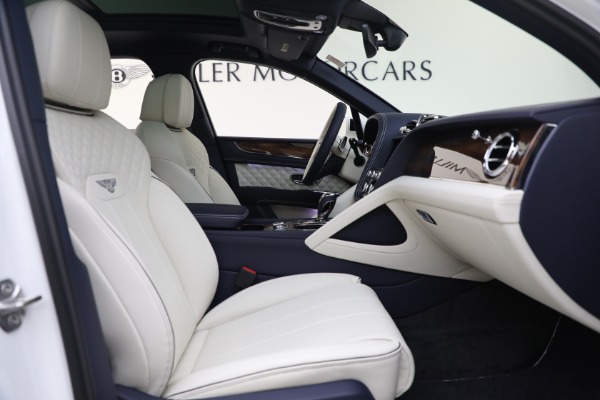 New 2022 Bentley Bentayga V8 for sale Sold at Rolls-Royce Motor Cars Greenwich in Greenwich CT 06830 23