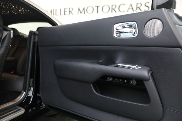 Used 2019 Rolls-Royce Wraith for sale $285,895 at Rolls-Royce Motor Cars Greenwich in Greenwich CT 06830 20