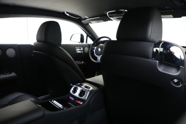 Used 2019 Rolls-Royce Wraith for sale $285,895 at Rolls-Royce Motor Cars Greenwich in Greenwich CT 06830 25