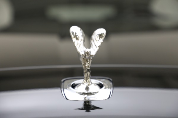 Used 2019 Rolls-Royce Wraith for sale $285,895 at Rolls-Royce Motor Cars Greenwich in Greenwich CT 06830 27