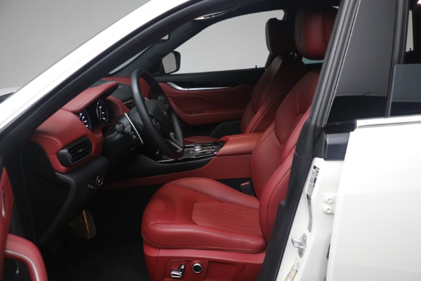 New 2023 Maserati Levante GT for sale $87,270 at Rolls-Royce Motor Cars Greenwich in Greenwich CT 06830 16