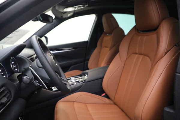 New 2023 Maserati Levante GT for sale $99,145 at Rolls-Royce Motor Cars Greenwich in Greenwich CT 06830 12