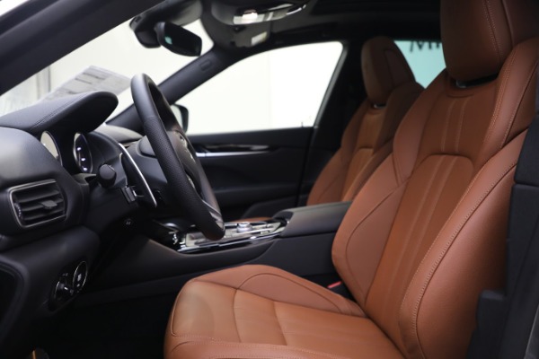 New 2023 Maserati Levante GT for sale $99,145 at Rolls-Royce Motor Cars Greenwich in Greenwich CT 06830 13