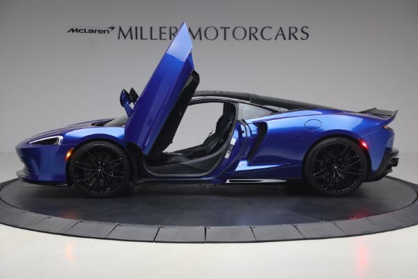 Used 2023 McLaren GT Luxe for sale $173,900 at Rolls-Royce Motor Cars Greenwich in Greenwich CT 06830 16