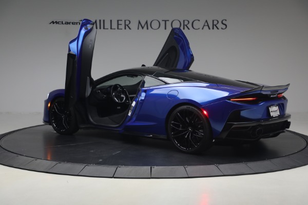 Used 2023 McLaren GT Luxe for sale $173,900 at Rolls-Royce Motor Cars Greenwich in Greenwich CT 06830 17