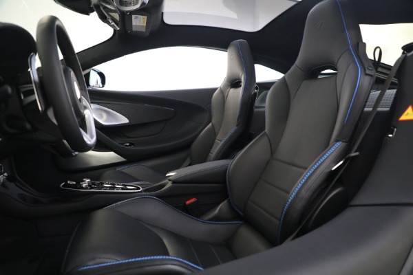 Used 2023 McLaren GT Luxe for sale $173,900 at Rolls-Royce Motor Cars Greenwich in Greenwich CT 06830 24