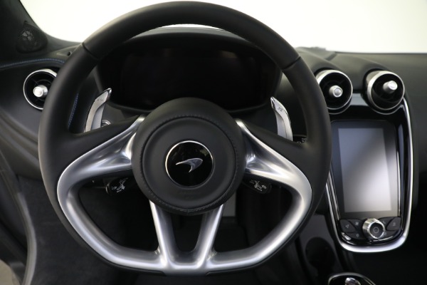 New 2023 McLaren GT Luxe for sale $229,790 at Rolls-Royce Motor Cars Greenwich in Greenwich CT 06830 25