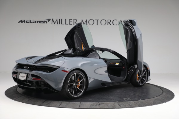 New 2022 McLaren 720S Spider Performance for sale Sold at Rolls-Royce Motor Cars Greenwich in Greenwich CT 06830 14