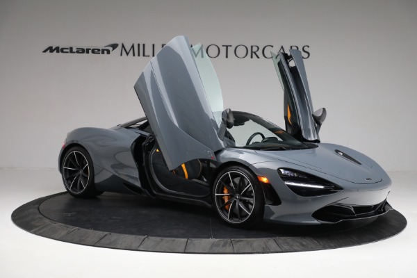 New 2022 McLaren 720S Spider Performance for sale $393,270 at Rolls-Royce Motor Cars Greenwich in Greenwich CT 06830 16