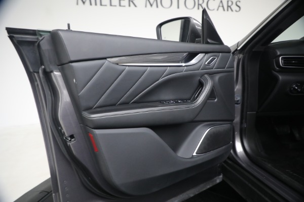 Used 2023 Maserati Levante GT for sale $39,900 at Rolls-Royce Motor Cars Greenwich in Greenwich CT 06830 23