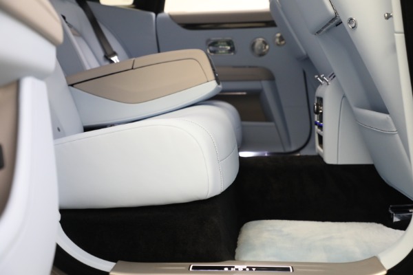New 2023 Rolls-Royce Ghost Black Badge for sale $433,275 at Rolls-Royce Motor Cars Greenwich in Greenwich CT 06830 20