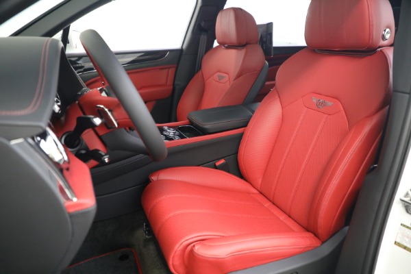 New 2023 Bentley Bentayga EWB V8 for sale $273,455 at Rolls-Royce Motor Cars Greenwich in Greenwich CT 06830 25