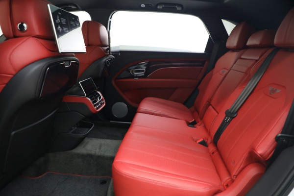 New 2023 Bentley Bentayga EWB V8 for sale $273,455 at Rolls-Royce Motor Cars Greenwich in Greenwich CT 06830 27