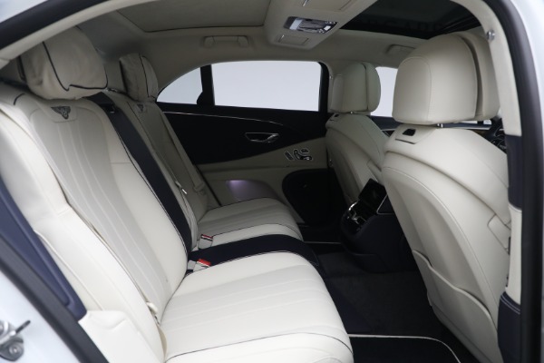 New 2023 Bentley Flying Spur Hybrid for sale $244,610 at Rolls-Royce Motor Cars Greenwich in Greenwich CT 06830 28