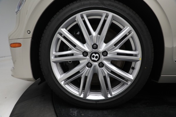 New 2023 Bentley Flying Spur V8 for sale Call for price at Rolls-Royce Motor Cars Greenwich in Greenwich CT 06830 16