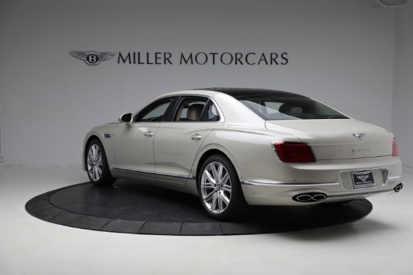 New 2023 Bentley Flying Spur V8 for sale $246,365 at Rolls-Royce Motor Cars Greenwich in Greenwich CT 06830 4