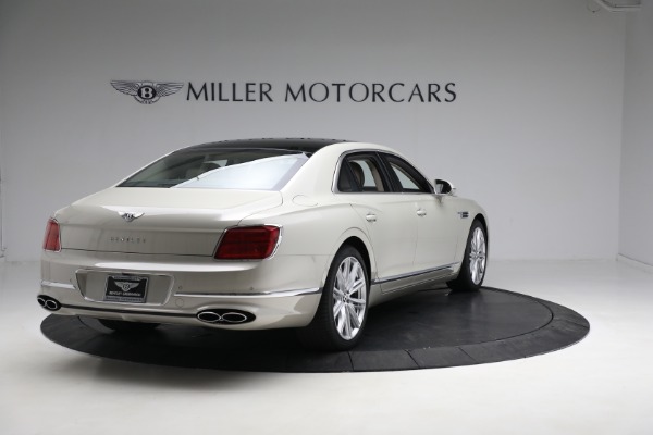New 2023 Bentley Flying Spur V8 for sale Call for price at Rolls-Royce Motor Cars Greenwich in Greenwich CT 06830 8