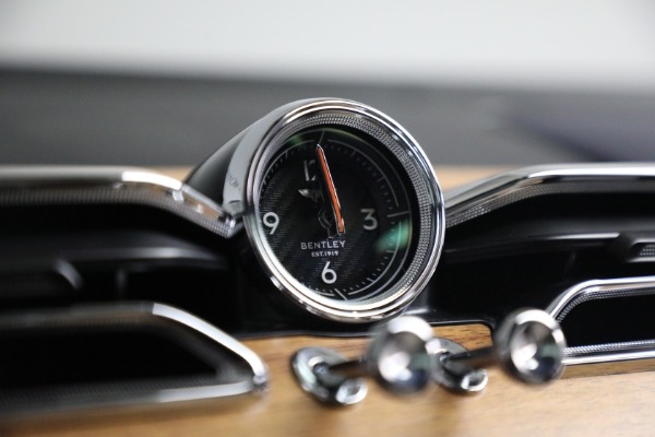 Used 2023 Bentley Bentayga EWB Azure for sale Sold at Rolls-Royce Motor Cars Greenwich in Greenwich CT 06830 22