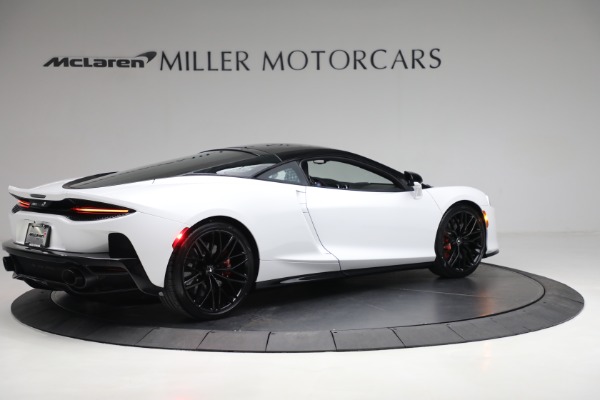 New 2023 McLaren GT Luxe for sale Sold at Rolls-Royce Motor Cars Greenwich in Greenwich CT 06830 11
