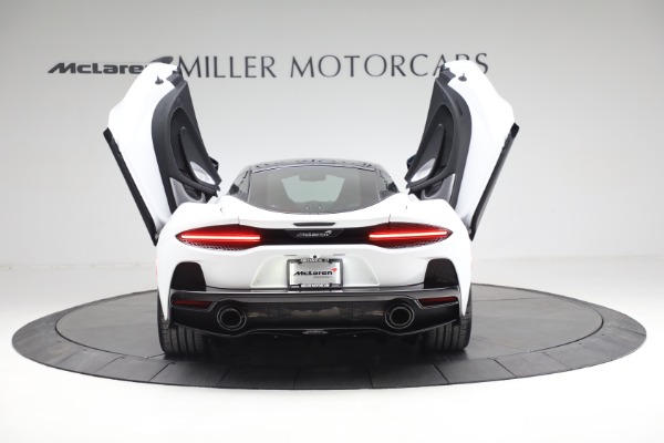 New 2023 McLaren GT Luxe for sale $222,890 at Rolls-Royce Motor Cars Greenwich in Greenwich CT 06830 20