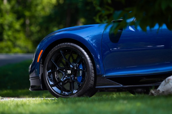 Used 2018 Bugatti Chiron for sale $3,475,000 at Rolls-Royce Motor Cars Greenwich in Greenwich CT 06830 13