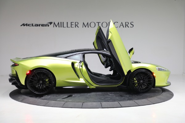 New 2023 McLaren GT Luxe for sale Sold at Rolls-Royce Motor Cars Greenwich in Greenwich CT 06830 21