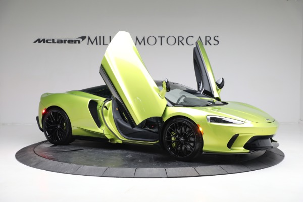 New 2023 McLaren GT Luxe for sale $234,030 at Rolls-Royce Motor Cars Greenwich in Greenwich CT 06830 22