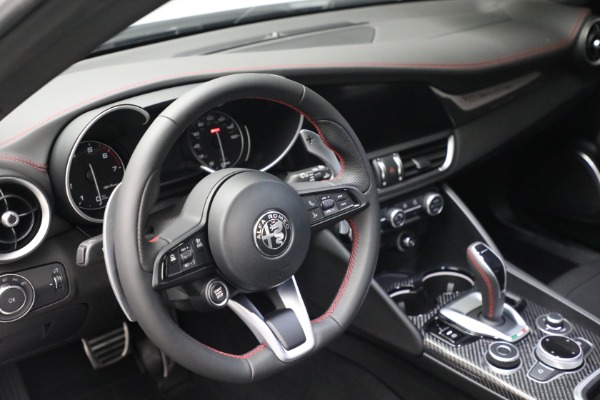New 2023 Alfa Romeo Giulia Estrema for sale Sold at Rolls-Royce Motor Cars Greenwich in Greenwich CT 06830 10
