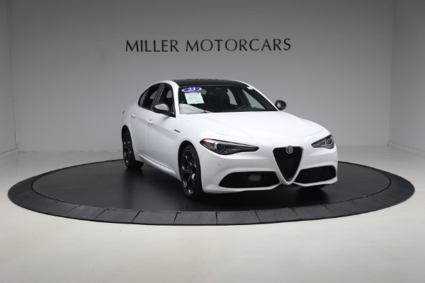 Used 2023 Alfa Romeo Giulia Estrema for sale $32,900 at Rolls-Royce Motor Cars Greenwich in Greenwich CT 06830 11