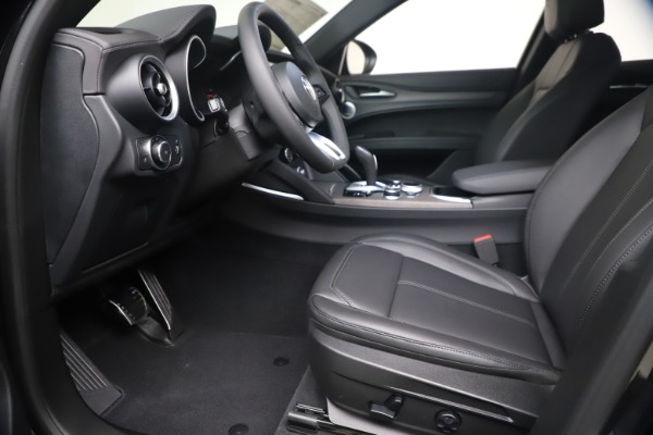 New 2023 Alfa Romeo Stelvio Ti for sale $58,505 at Rolls-Royce Motor Cars Greenwich in Greenwich CT 06830 14