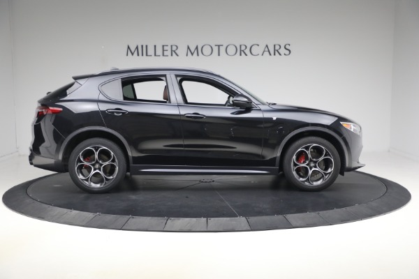 Used 2023 Alfa Romeo Stelvio Ti for sale $32,900 at Rolls-Royce Motor Cars Greenwich in Greenwich CT 06830 10