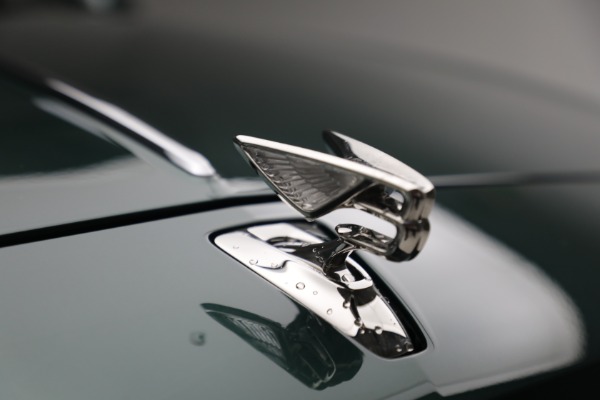 Used 2022 Bentley Flying Spur Hybrid for sale $214,900 at Rolls-Royce Motor Cars Greenwich in Greenwich CT 06830 16