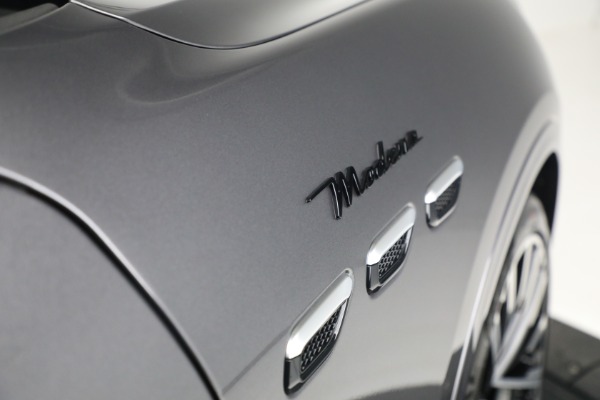 New 2023 Maserati Grecale Modena for sale $79,995 at Rolls-Royce Motor Cars Greenwich in Greenwich CT 06830 14