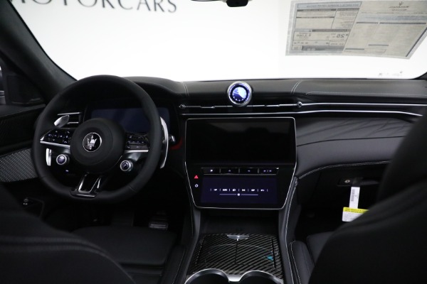 New 2023 Maserati Grecale Modena for sale $79,995 at Rolls-Royce Motor Cars Greenwich in Greenwich CT 06830 23