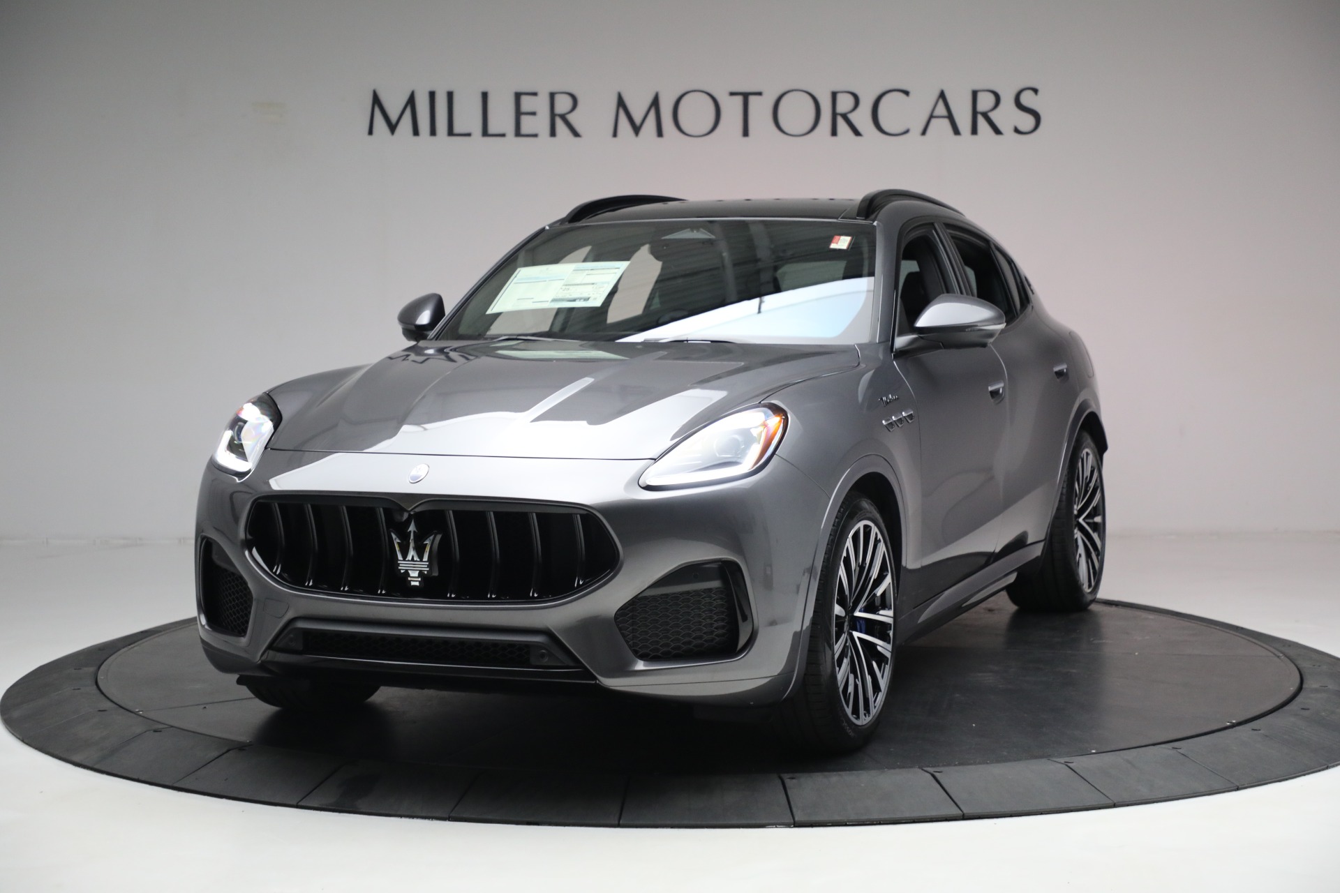 New 2023 Maserati Grecale Modena for sale $79,995 at Rolls-Royce Motor Cars Greenwich in Greenwich CT 06830 1