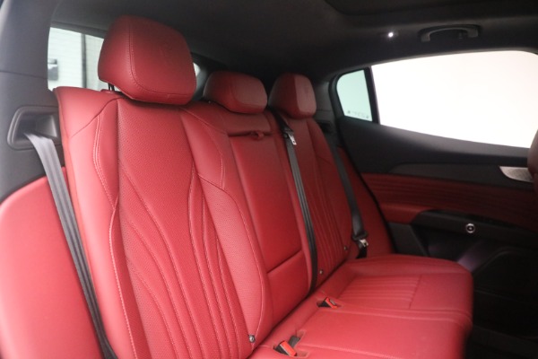 New 2023 Maserati Grecale Modena for sale $75,251 at Rolls-Royce Motor Cars Greenwich in Greenwich CT 06830 27