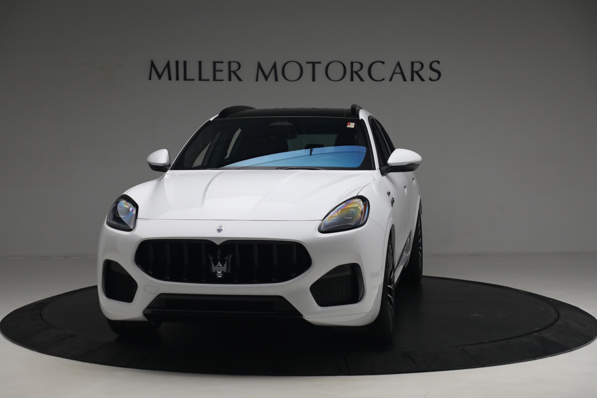 New 2023 Maserati Grecale Modena for sale $75,251 at Rolls-Royce Motor Cars Greenwich in Greenwich CT 06830 1