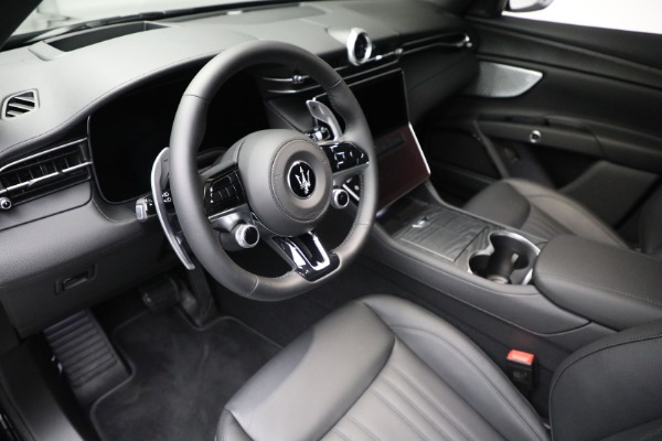 New 2023 Maserati Grecale Modena for sale $77,295 at Rolls-Royce Motor Cars Greenwich in Greenwich CT 06830 13