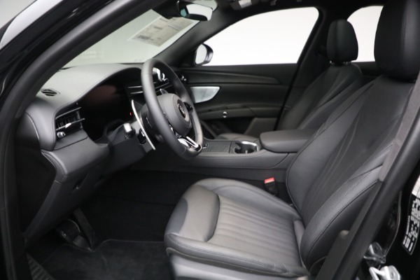 New 2023 Maserati Grecale Modena for sale $77,295 at Rolls-Royce Motor Cars Greenwich in Greenwich CT 06830 14