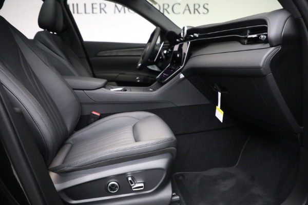 New 2023 Maserati Grecale Modena for sale $77,295 at Rolls-Royce Motor Cars Greenwich in Greenwich CT 06830 22