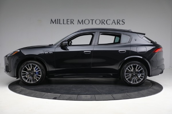 New 2023 Maserati Grecale Modena for sale $77,295 at Rolls-Royce Motor Cars Greenwich in Greenwich CT 06830 3