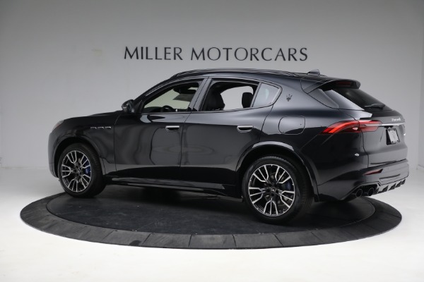 New 2023 Maserati Grecale Modena for sale $77,295 at Rolls-Royce Motor Cars Greenwich in Greenwich CT 06830 4