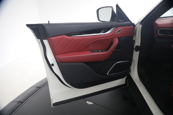 Used 2023 Maserati Levante GT for sale $46,900 at Rolls-Royce Motor Cars Greenwich in Greenwich CT 06830 23